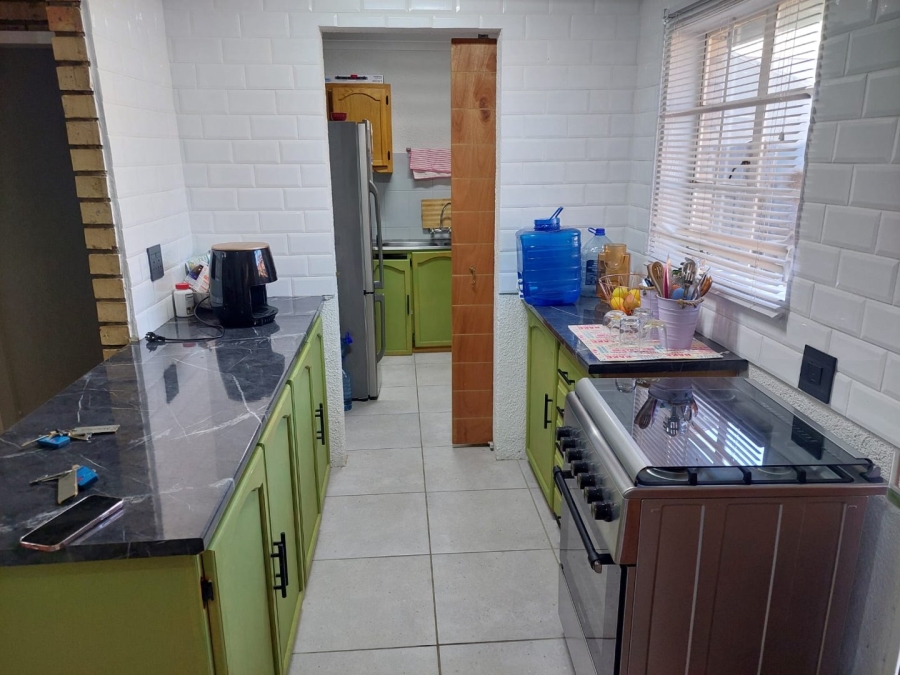 2 Bedroom Property for Sale in La Hoff North West